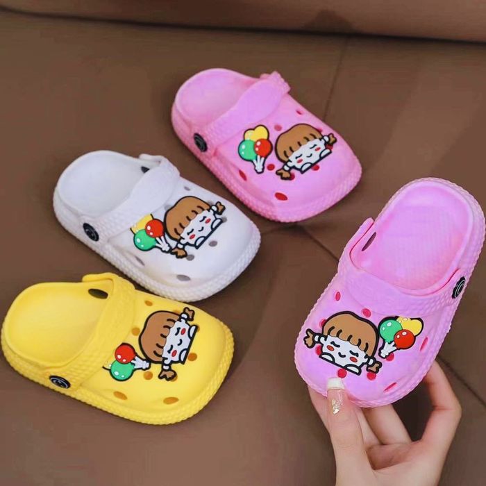 Продам кроксы новые