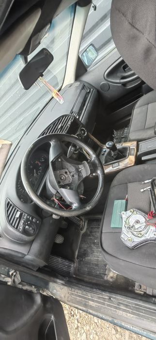 Vând BMW E36 Sedan