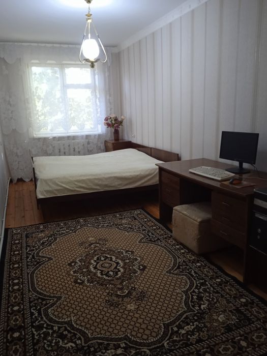 Продаётся своя 2-х комнатная квартира