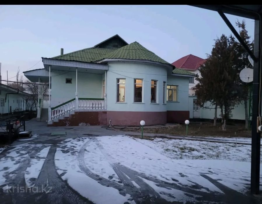 Продам кирпичный дом, Курылысшы 23 (спальный район, рядом кафе «Сәт»)
