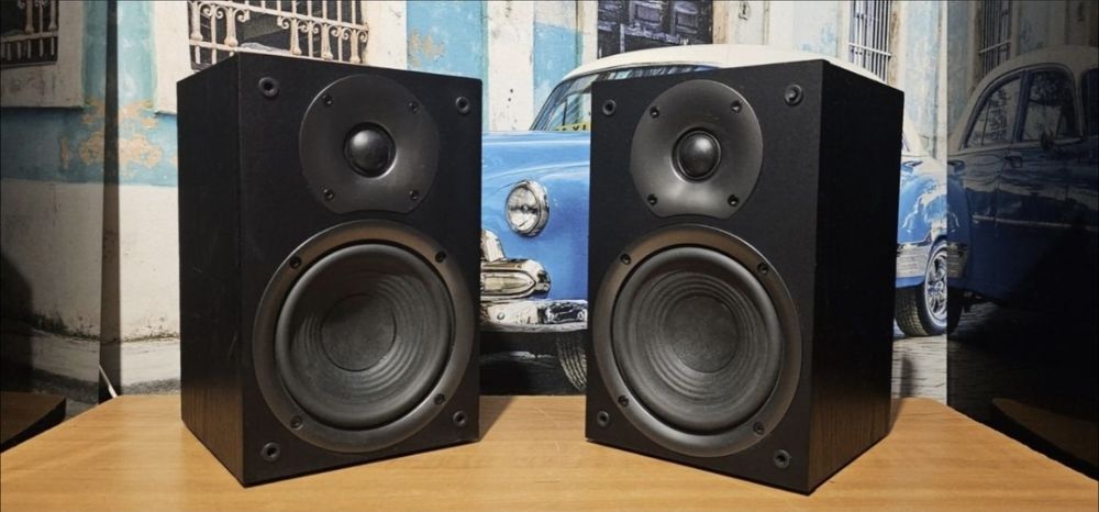 Monitoare - boxe audio Onkyo D 075 pe compresie