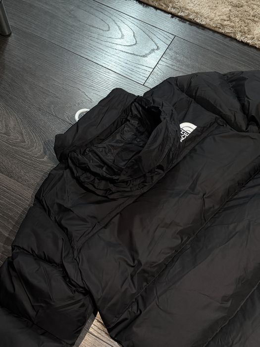 *end of the season sale* Geaca the north face 700 nuptse marimea L