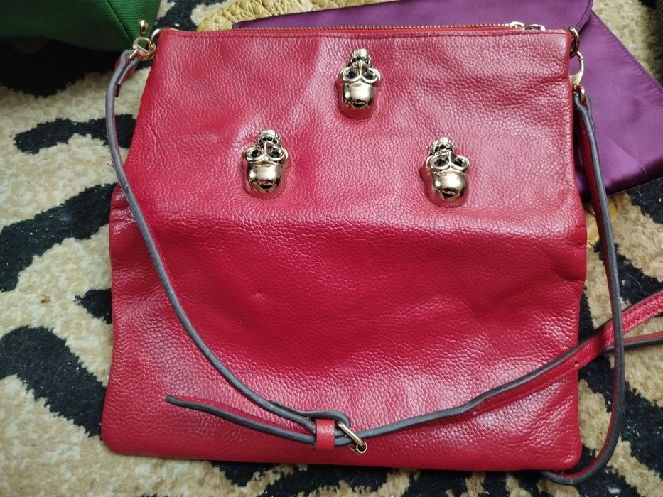 Прикольная сумка с черепами