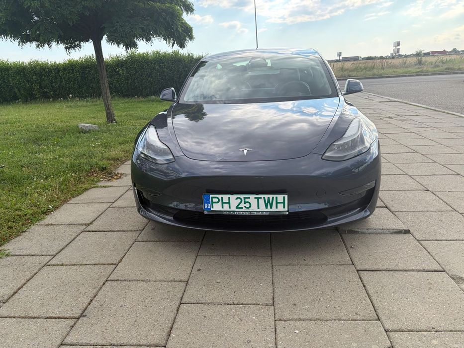 Tesla Model 3 Model 3 Long Range AWD