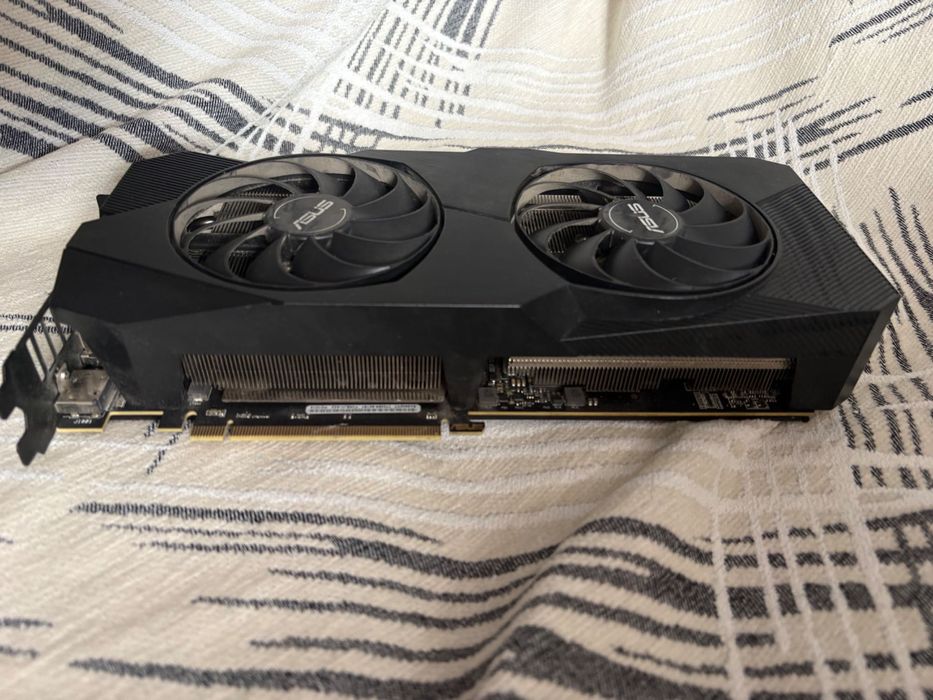 RX 5600XT ASUS Dual Evo 6gb