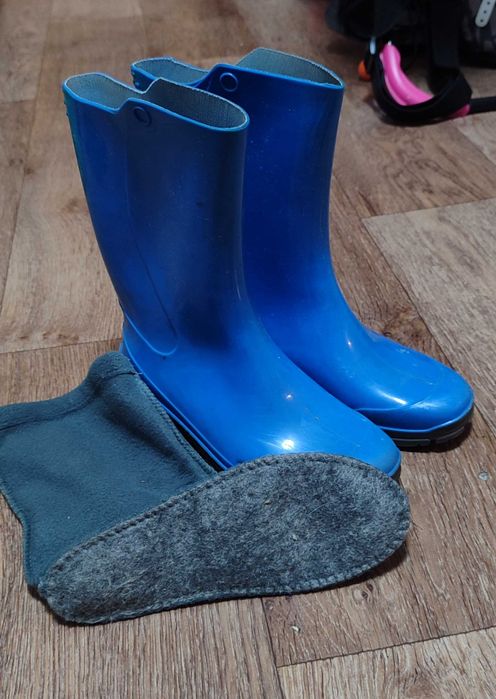 Детские ботинки, резиновые сапоги