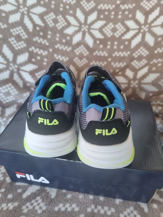 Adidasi Fila baieti marimea 30