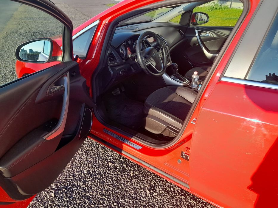 Opel Astra J Cutie automată