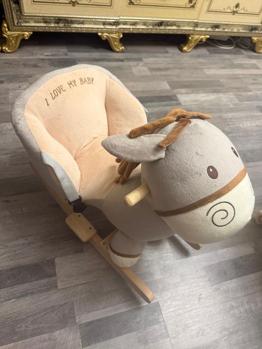 Căluț Balansoar Pluș cu Scăunel Confortabil „I Love My Baby”
