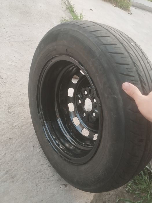 Диск с шиной ,тоета r14