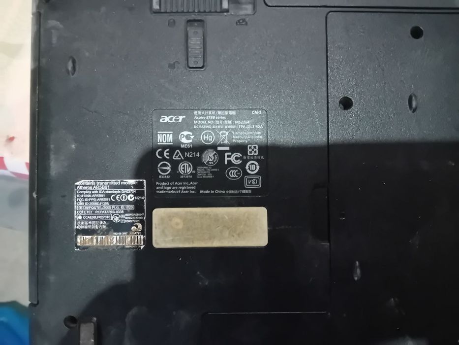 Ноутбук acer normally sostayani