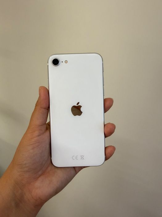 Iphone SE 2020 года