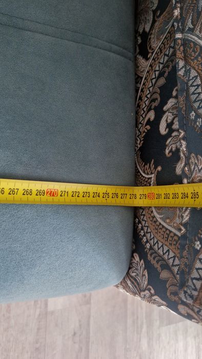 Продам диван с креслом