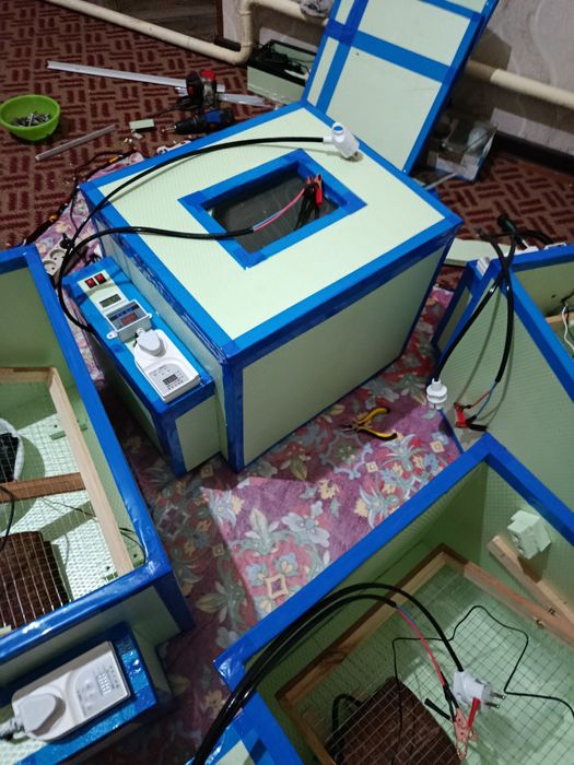 Inkubator 12v/220votli ishlaykon