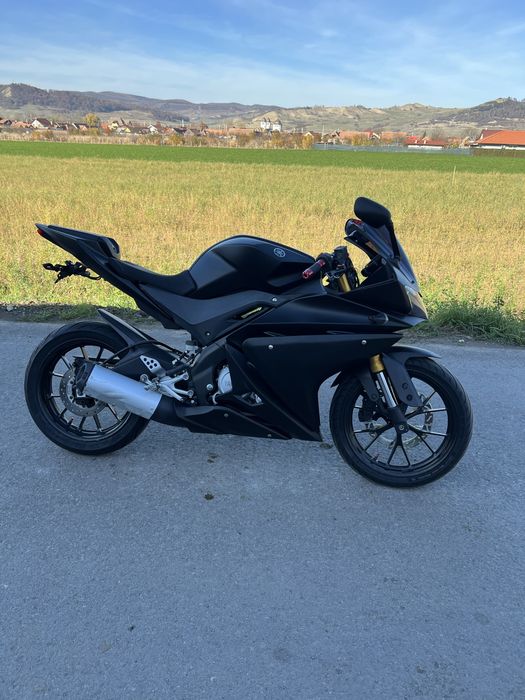 Yamaha yzf r125