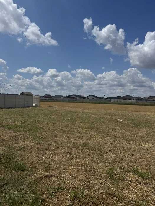 Vand 2parcele com.Santandrei, jud. Bihor,destinatia servicii si comert