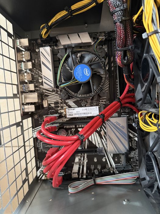 Carcasa rig server mining i3
