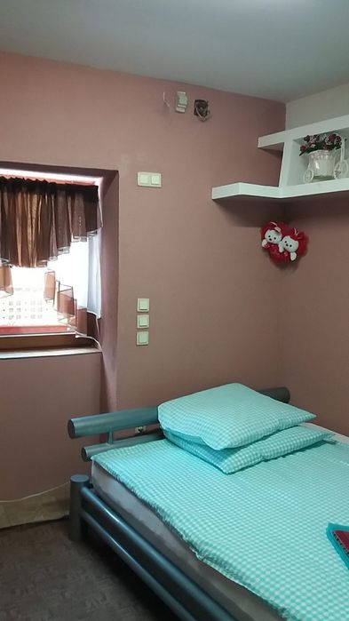Ofer spre închiriere garsoniera la casa  in centru Sibiu
