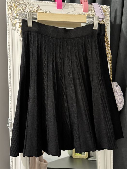 Поли см лхл в черно 1 различни модела