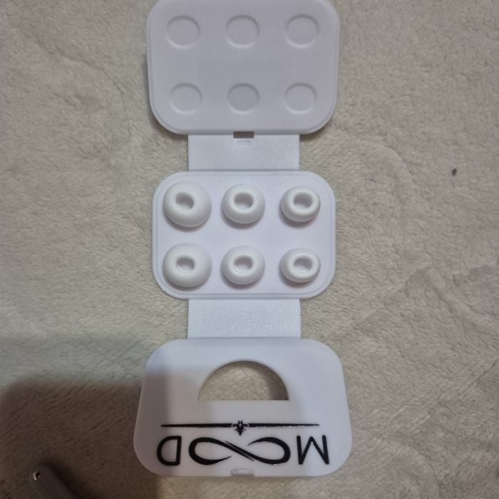 Продам амбушюры AirPods