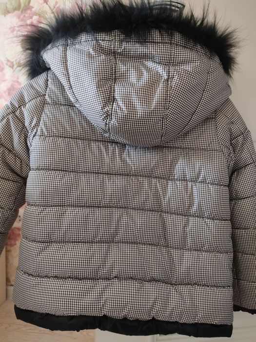 Куртка зимняя на девочку 6-8 лет