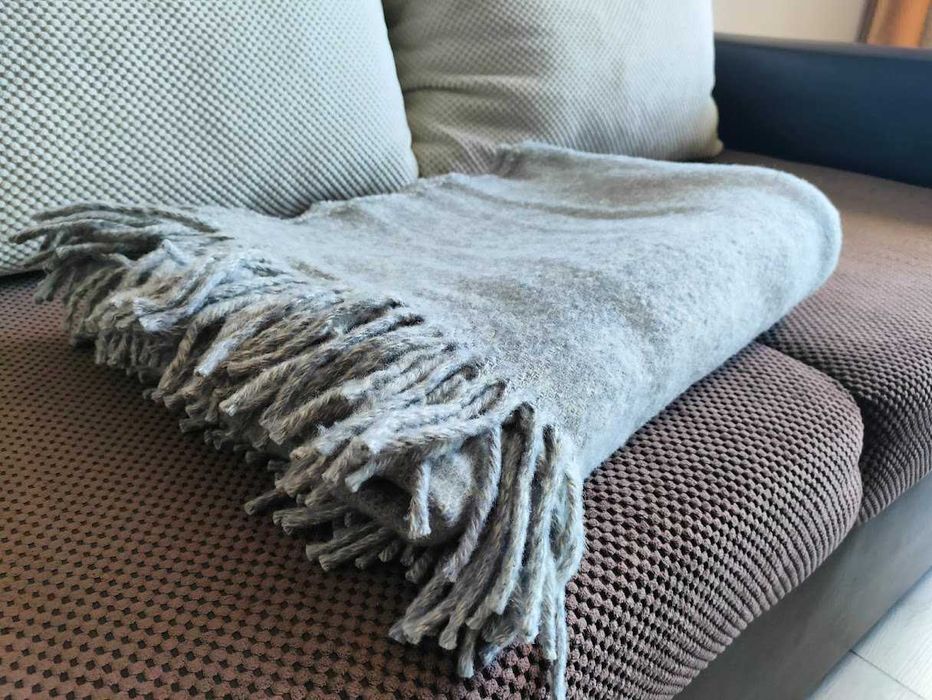 Одеяло от мериносова вълна 140*200, cветлосив, нов