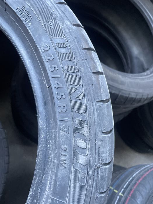 Anvelope Dunlop set 4 buc 225/45 R 17 RCS