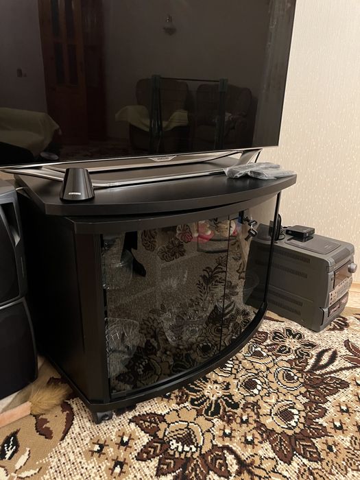 Тумба под телевизор