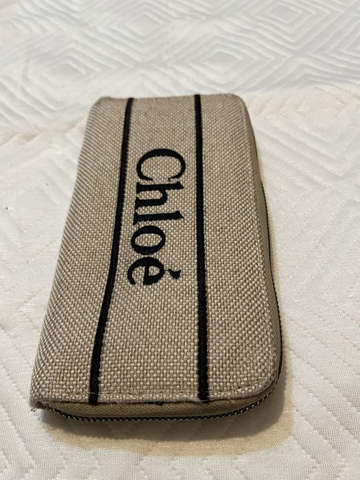 Portofel dama din panza 10x3x19 cm in stare foarte buna