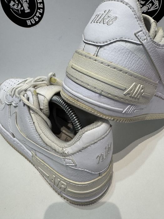 Маратонки NIKE AIR FORCE 1  .Номер 40.5