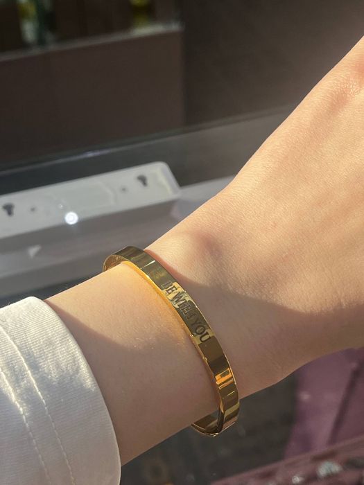 Браслет с гравировкой