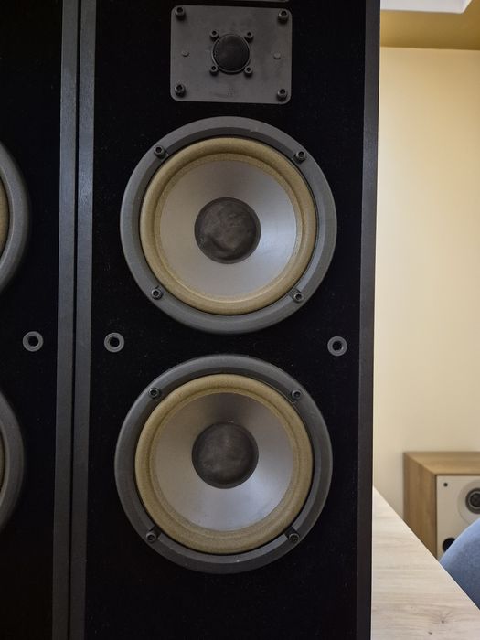 Elac el100 Тонколони