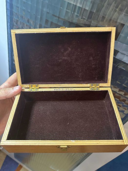 Настольный Прибор