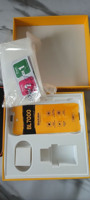 BLACKVIEW BL7000 новый