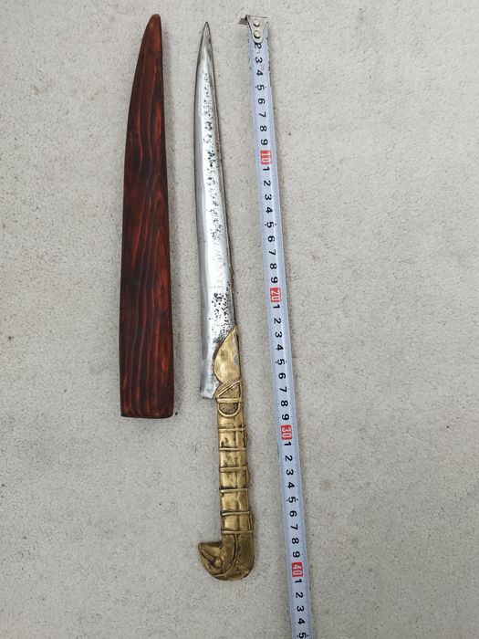 Стар буйновски нож