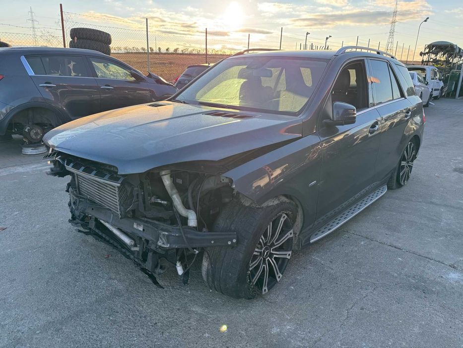 Мерцедес МЛ 166.