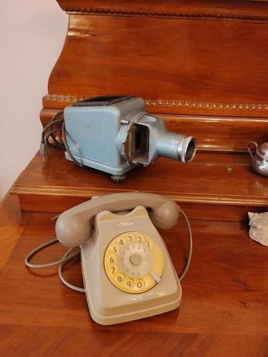 Diaproiector vintage Polaris (Officine Gamma Domaso)