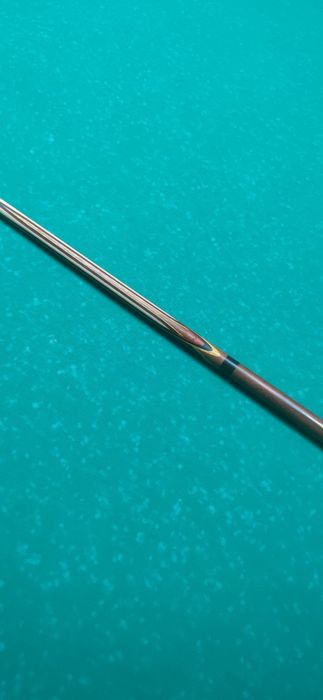 Бильярдный кий Вараксина