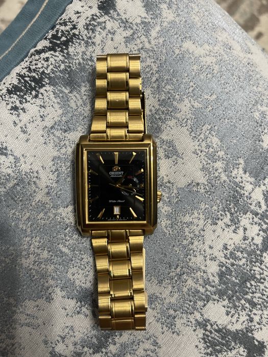 Часы фирмы ORIENT