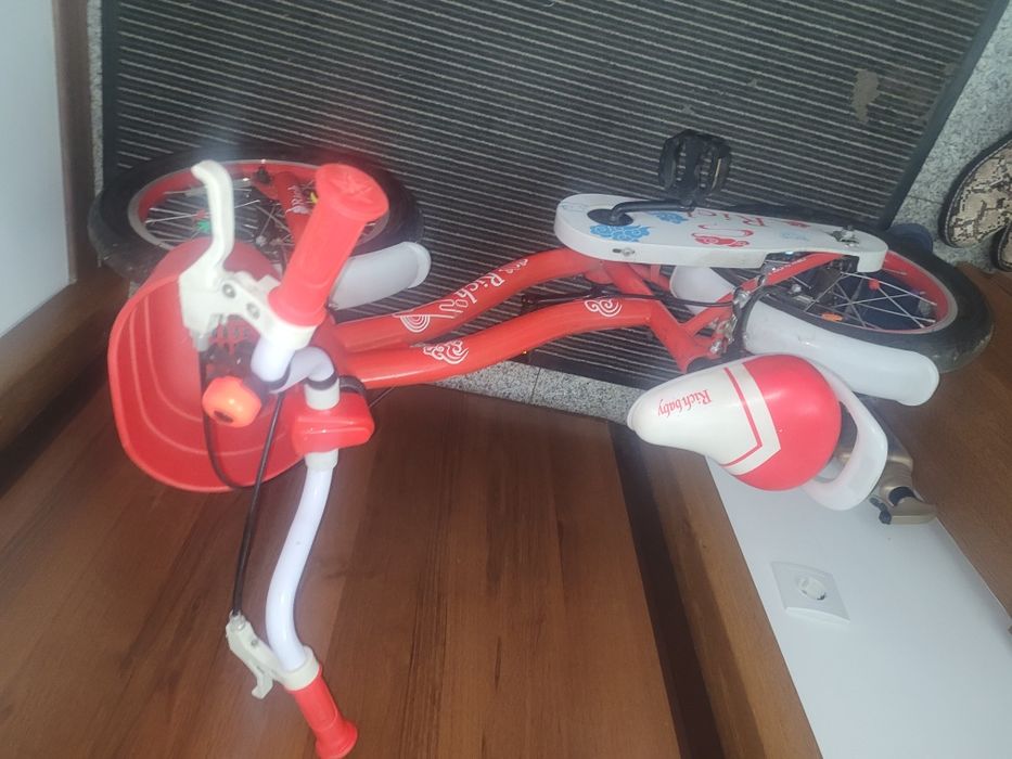 Bicicletă copii/ fete.