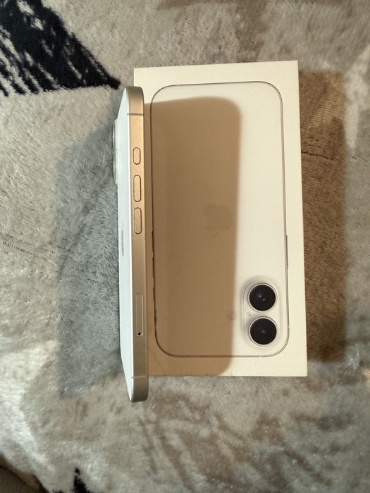 iPhone 16, White, 128GB