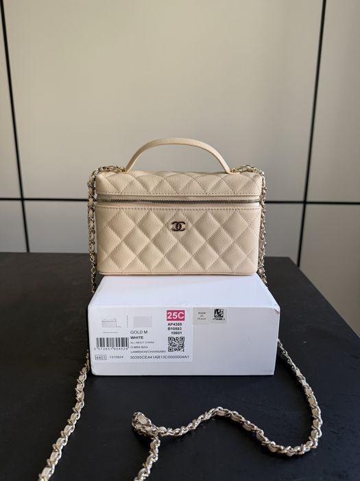 Chanel Vanity Caviar чанти