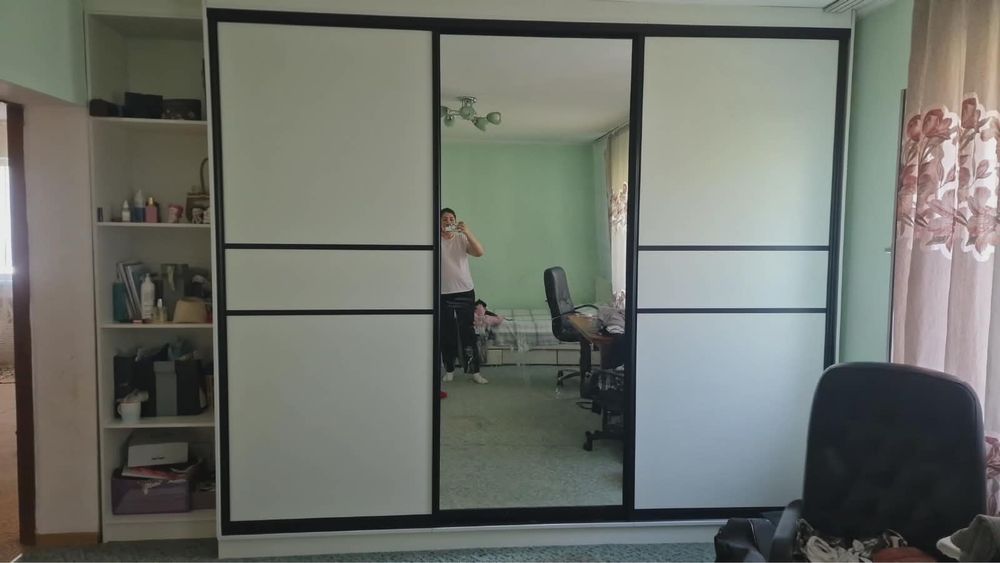 Продам шкаф СРочно