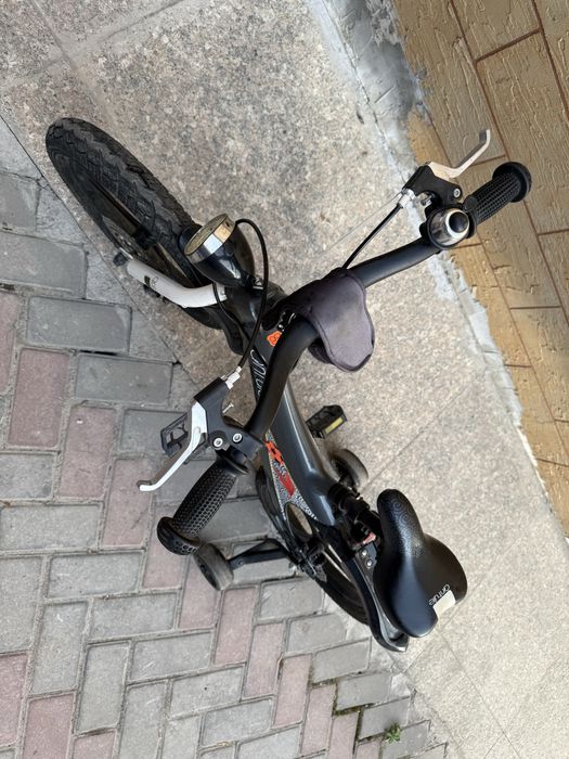 Продам велосипедна 4-5 лет