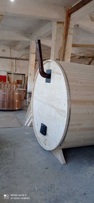 Външна сауна с печка на дърва