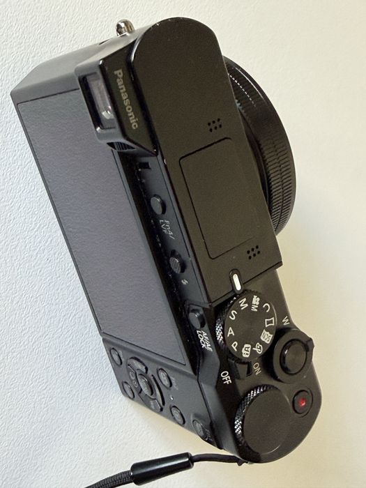 Panasonic Lumix DMC-TX1