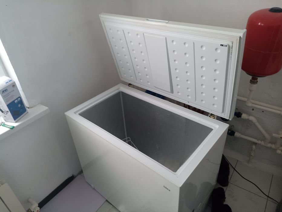 Продажа морозильника.