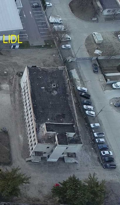 Cladire industriala 3 etaje - 1670m2, linga Lidl  Onesti
