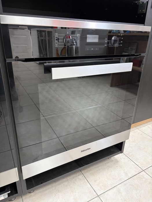 Miele H 2661-1B фурна за вграждане/24 мес гаранция