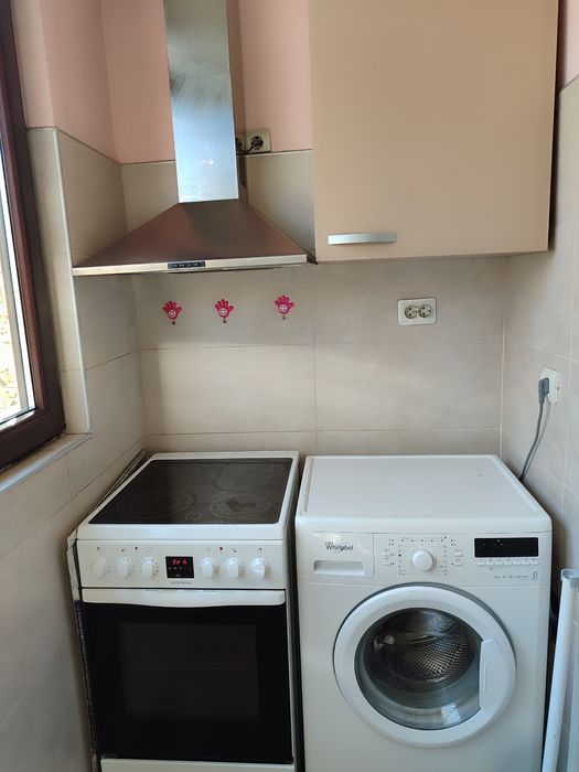 Дава се под наем Тристаен апартамент в Плевен, Идеален център - 100 кв.м за 600 € - Снимка #7